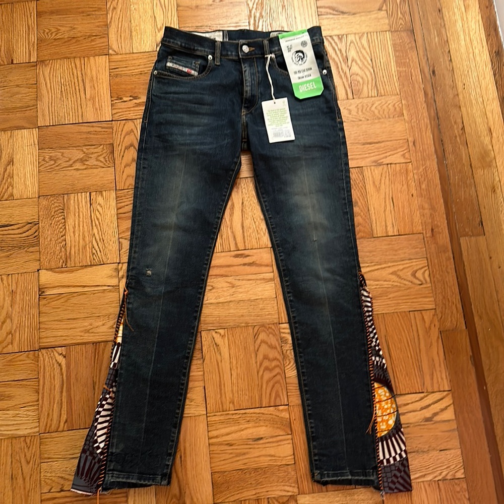 Diesel, D-Strukt, Waist 30, Length 32, MODIFIED to create bell bottoms, NWT